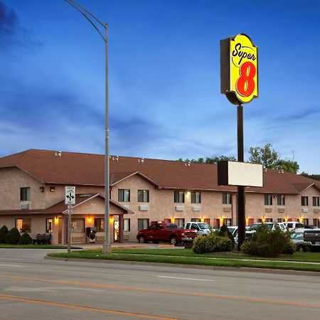 Super 8 By Wyndham Concordia Hotel Bagian luar foto